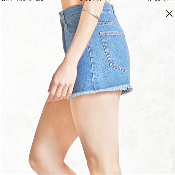 Forever 21 Light Blue Denim Sz 30 high waist fringe hem shorts NEW WITH TAGS - Picture 4 of 15